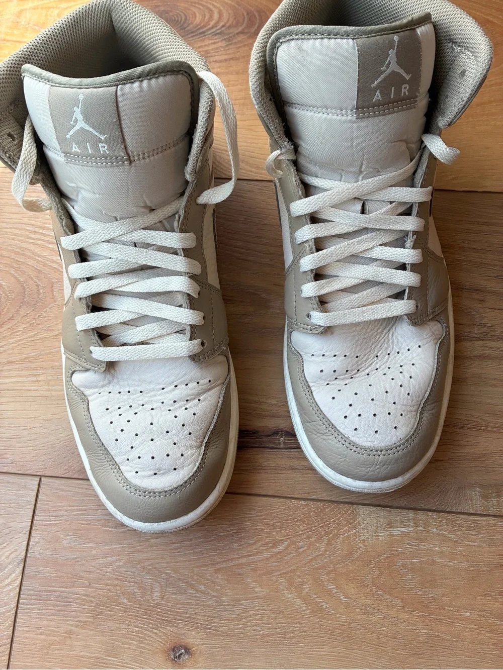 Air Jordan 1 Mid 'Legend Brown' Size 11.5